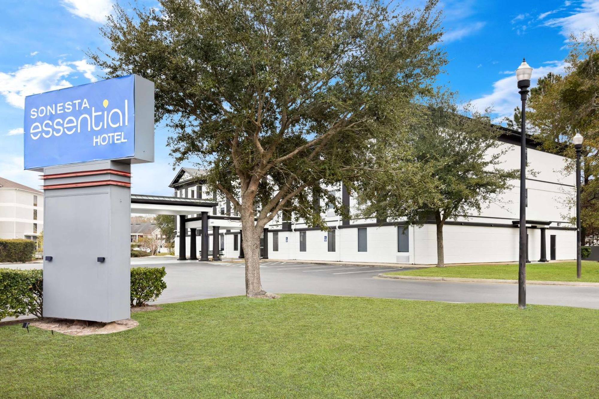 Sonesta Essential Savannah Georgetown Exterior photo